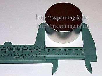 Неодимовый магнит D45-H25mm супермагнит силой на отрыв 70 кг.